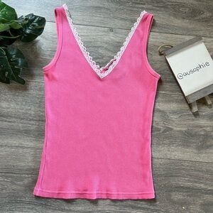 Vintage Y2K ellemenno Sequin & Lace Trim Pink V-Neck Ribbed Tank Top. Size S